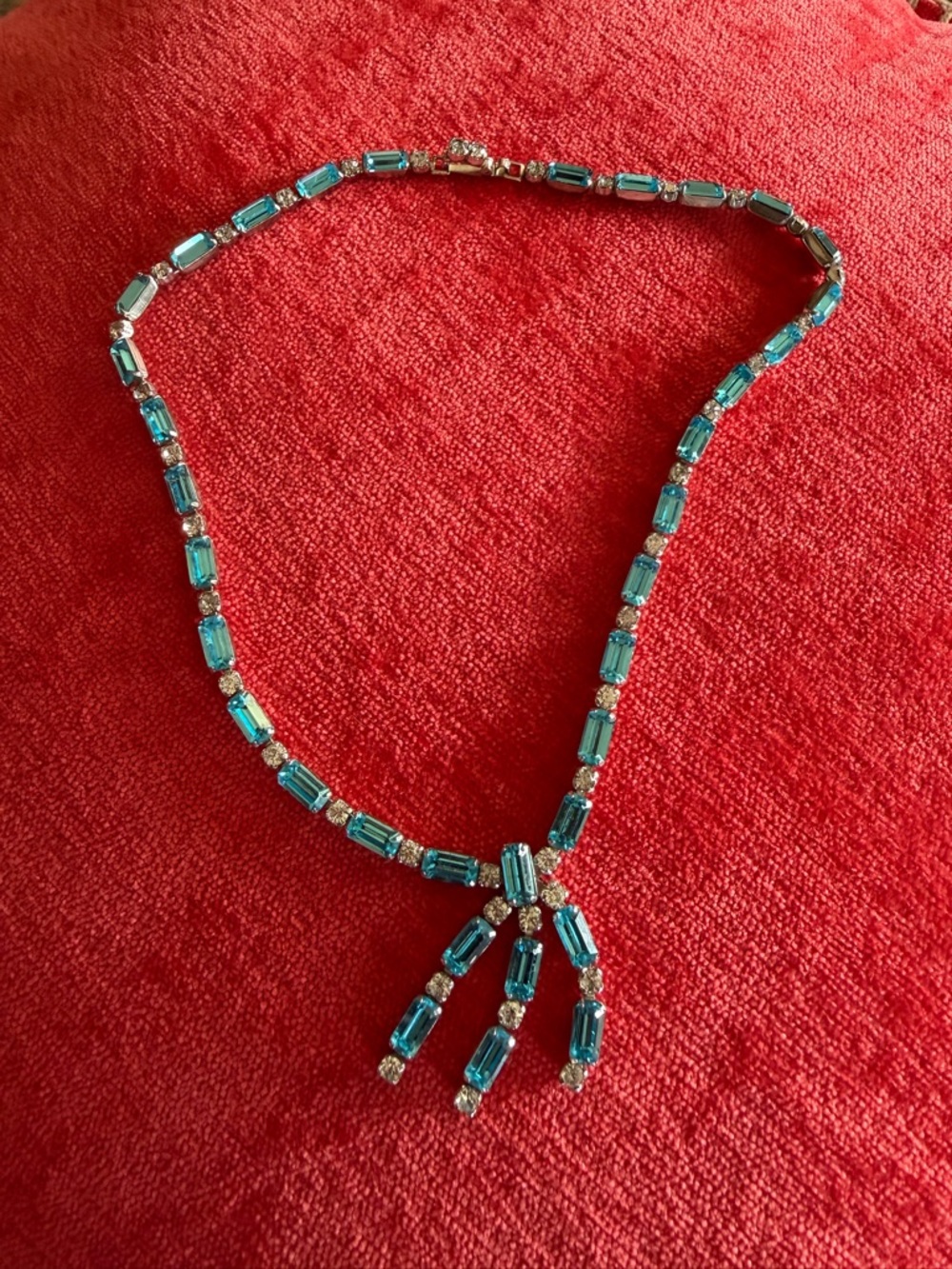 Vintage Art Deco Crystal Drop Necklace in Teal Blue